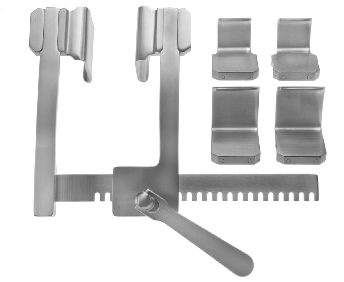 60-1920 — 7 7/8" Debakey Rib Spreaders - children size